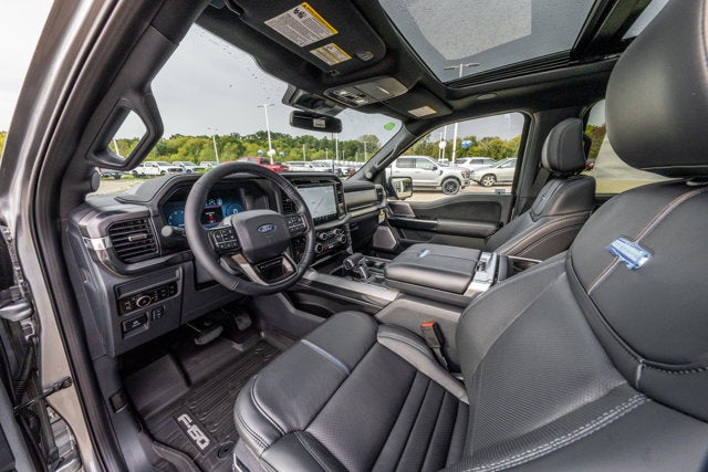 2025 Ford F-150 Platinum®