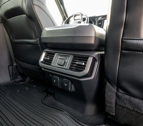 2025 Ford F-150 Platinum®