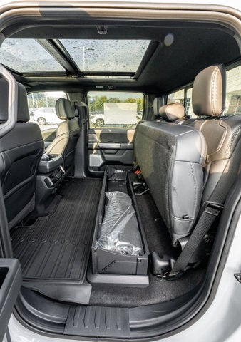 2025 Ford F-150 Platinum®