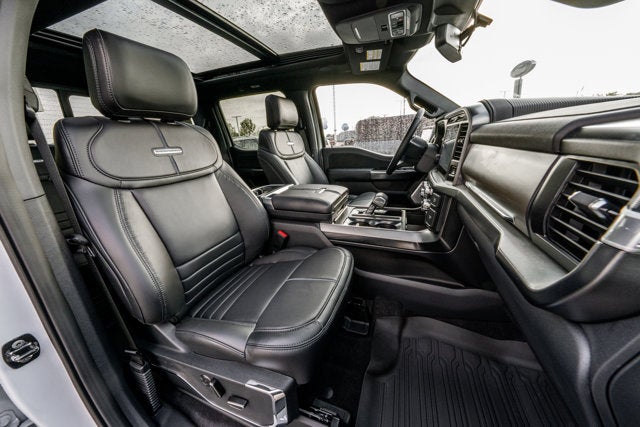 2025 Ford F-150 Platinum®