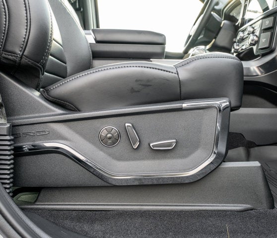 2025 Ford F-150 Platinum®