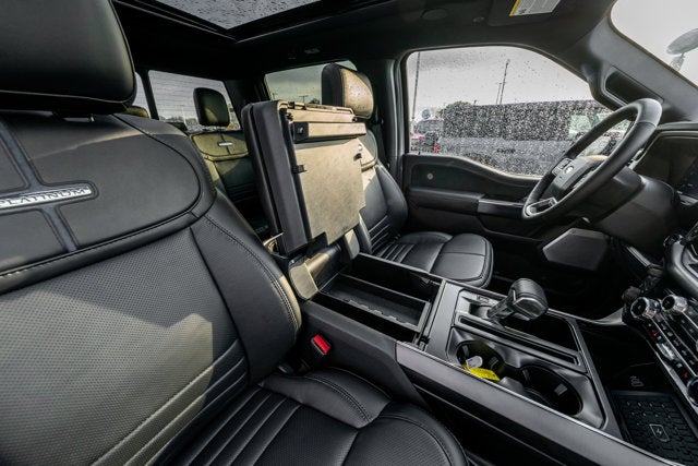 2025 Ford F-150 Platinum®