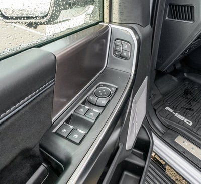 2025 Ford F-150 Platinum®