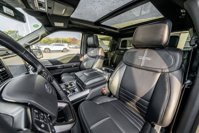 2025 Ford F-150 Platinum®