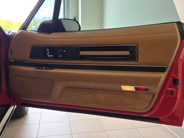 1989 Buick Reatta Base