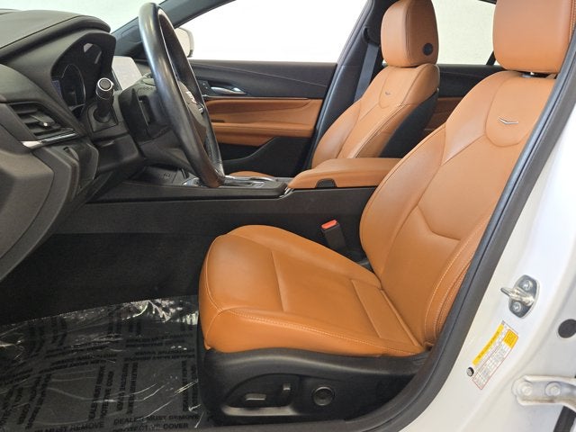 2023 Cadillac CT4 Premium Luxury