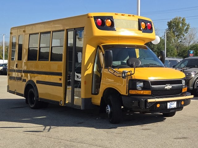 2014 Chevrolet Express Commercial Cutaway School Buss