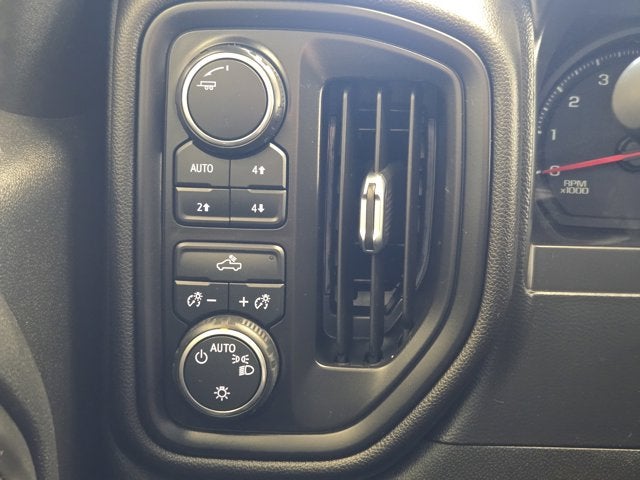 2020 Chevrolet Silverado 1500 Custom Trail Boss