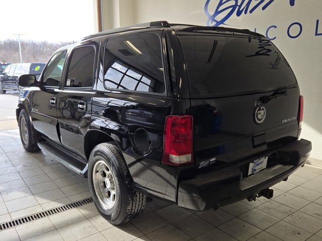 2002 Cadillac Escalade Base AWD