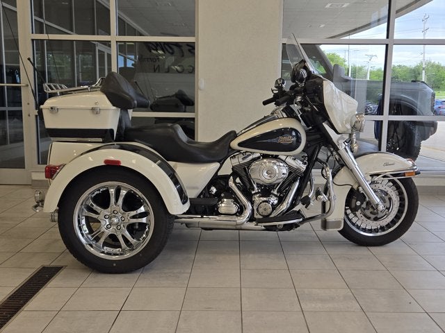 2012 Harley-Davidson Touring Trike Base