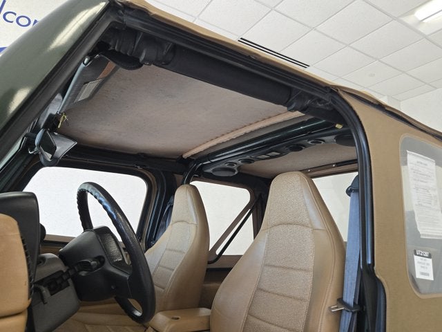1997 Jeep Wrangler SE