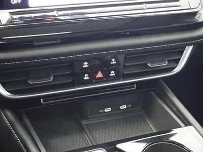 2024 Volkswagen Atlas 2.0T SE with Technology AWD