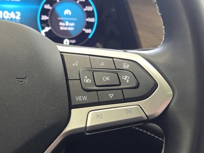 2024 Volkswagen Atlas 2.0T SE with Technology AWD