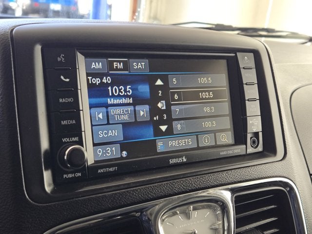 2015 Chrysler Town & Country Touring