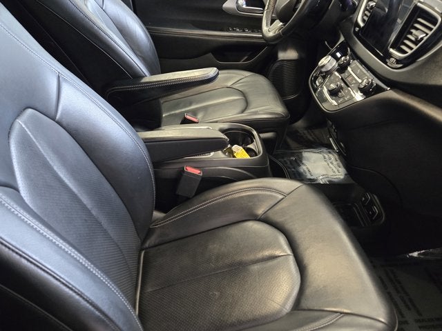 2019 Chrysler Pacifica Touring L Plus