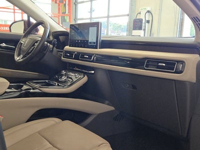2023 Lincoln Nautilus Reserve AWD