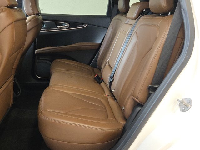 2022 Lincoln Nautilus Reserve AWD