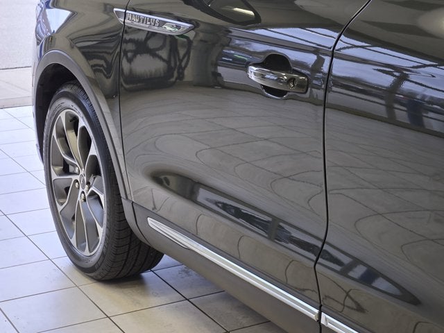 2023 Lincoln Nautilus Reserve AWD