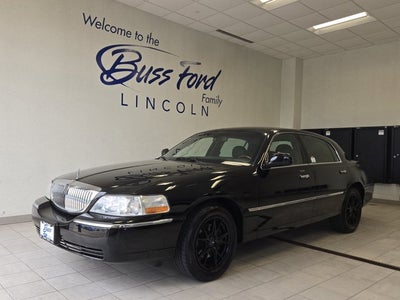 2009 Lincoln Town Car Signature Limited