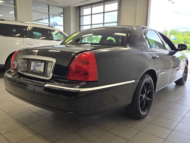 2009 Lincoln Town Car Signature Limited