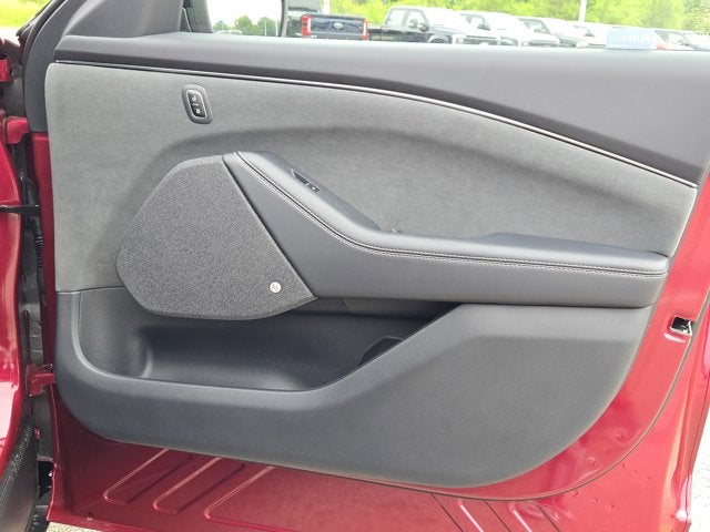 2025 Ford Mustang Mach-E GT