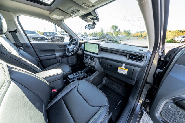 2025 Ford Maverick Lobo™