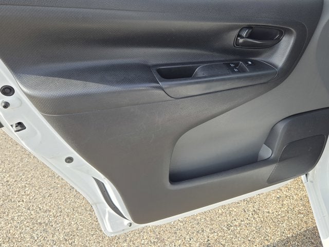 2014 Nissan NV200 S