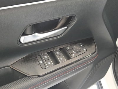 2025 Nissan Kicks SR AWD