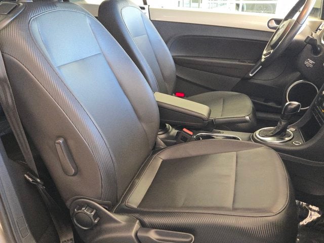 2013 Volkswagen Beetle Convertible 2.5L