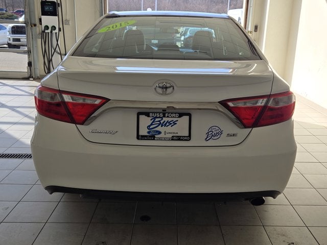 2015 Toyota Camry SE
