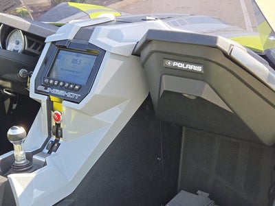 2018 POLARIS SLINGSHOT SLR