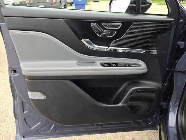 2022 Lincoln Corsair Standard AWD
