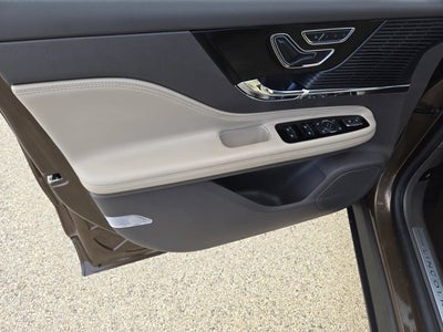 2022 Lincoln Corsair Standard AWD