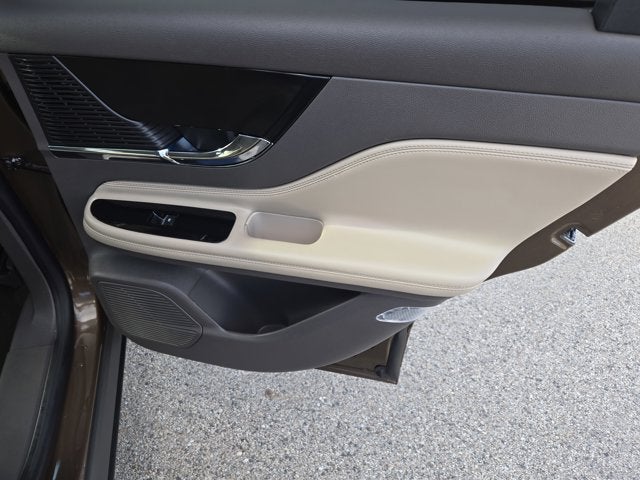 2022 Lincoln Corsair Standard AWD