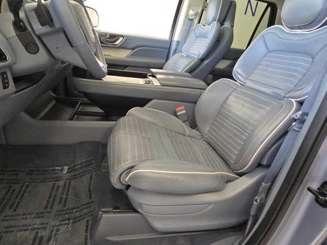 2024 Lincoln Navigator L Black Label