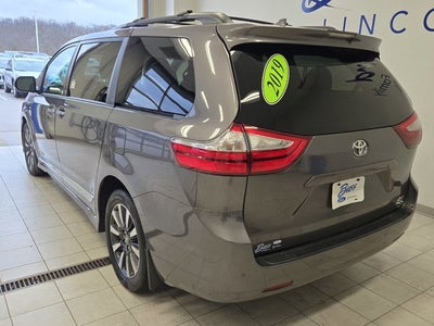 2019 Toyota Sienna XLE Premium AWD