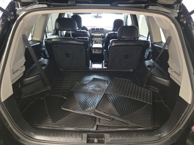 2010 Toyota Highlander SE