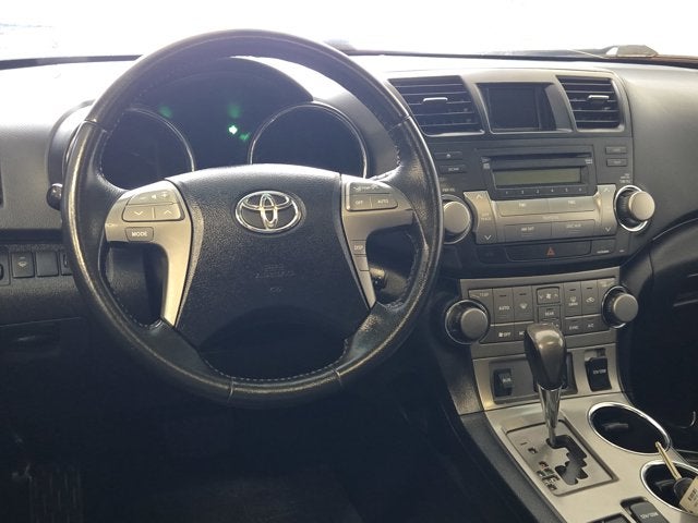 2010 Toyota Highlander SE