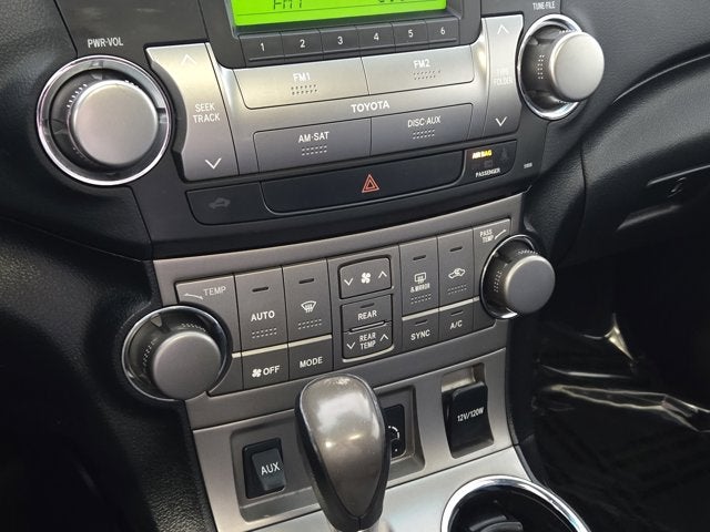 2010 Toyota Highlander SE