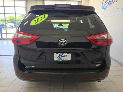 2020 Toyota Sienna XLE Premium