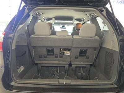 2020 Toyota Sienna XLE Premium