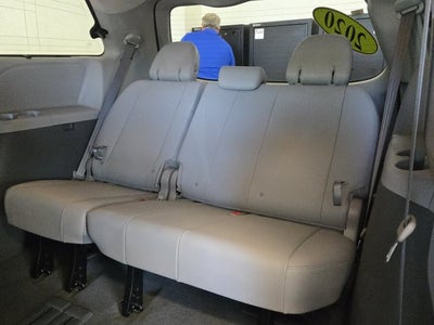 2020 Toyota Sienna XLE Premium