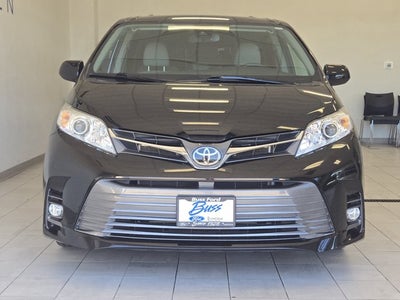 2020 Toyota Sienna XLE Premium
