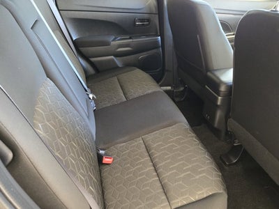 2023 Mitsubishi Outlander Sport 2.0 LE