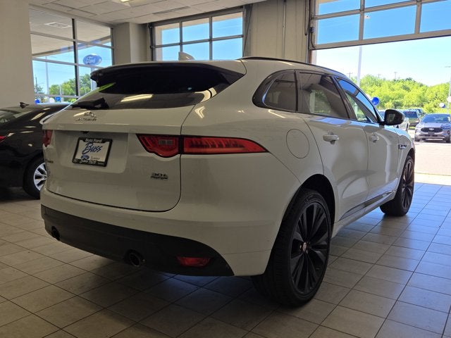 2019 Jaguar F-PACE 30t R-Sport AWD