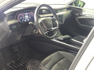 2022 Audi e-tron Premium Plus AWD