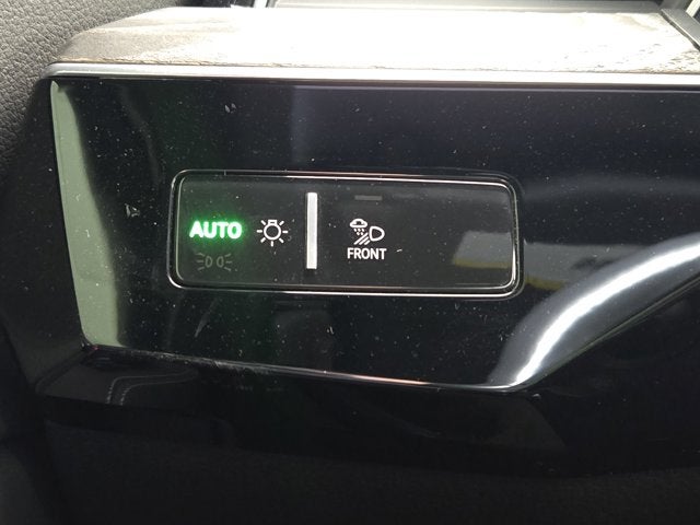 2022 Audi e-tron Premium Plus AWD