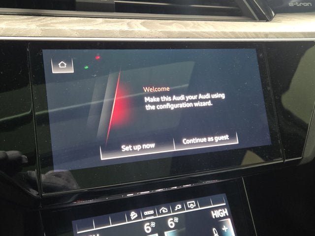 2022 Audi e-tron Premium Plus AWD