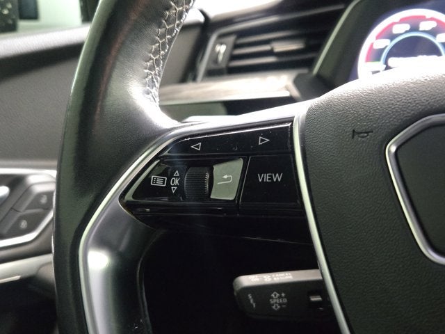 2022 Audi e-tron Premium Plus AWD