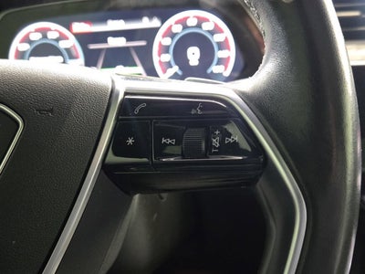 2022 Audi e-tron Premium Plus AWD